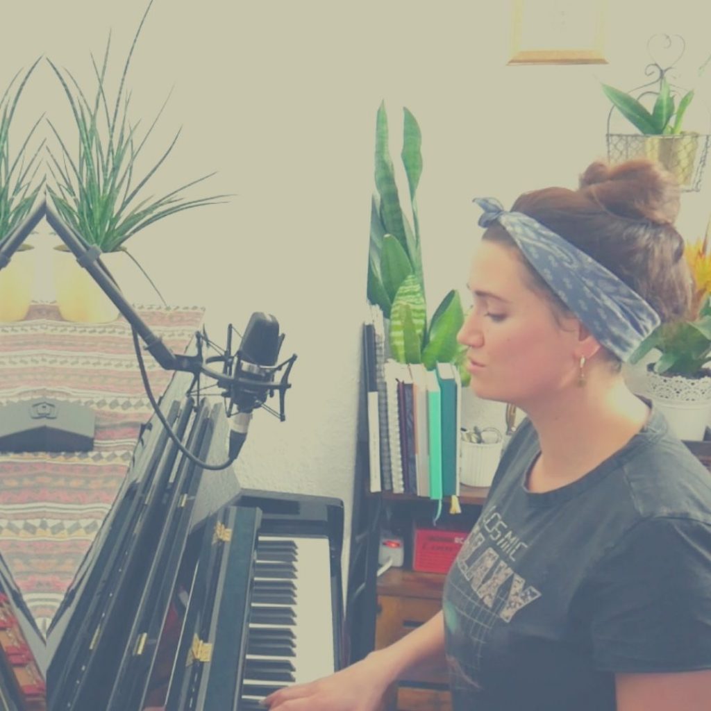 Maura Musik Cover Deutsch